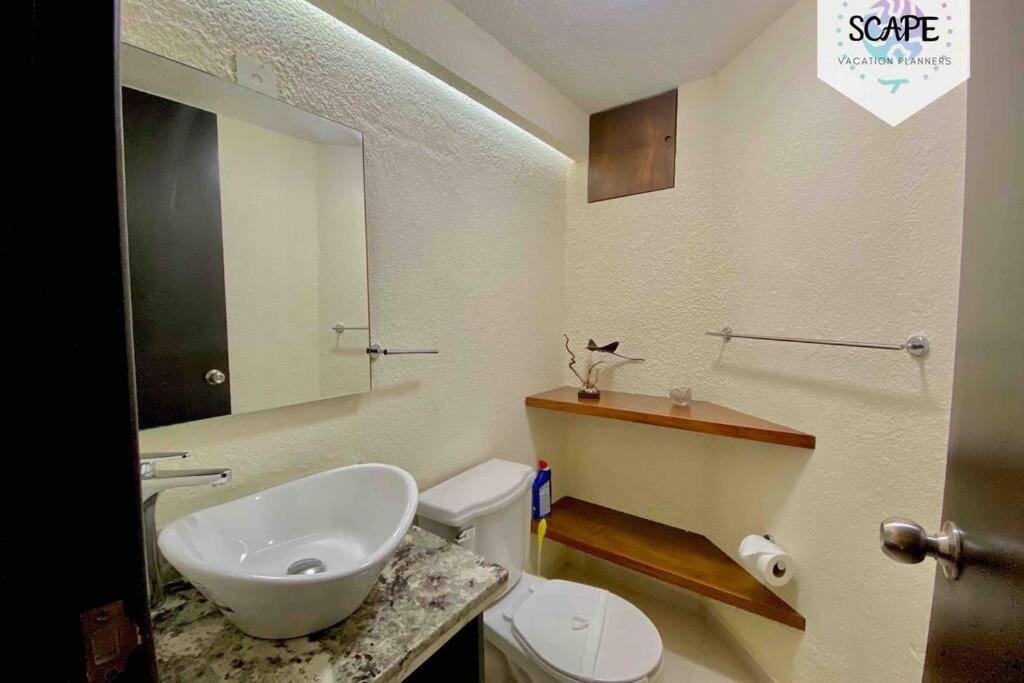 AMPLIA Y CÁLIDA CASA cerca de plaza LAS AMERICAS Cancún Exterior foto