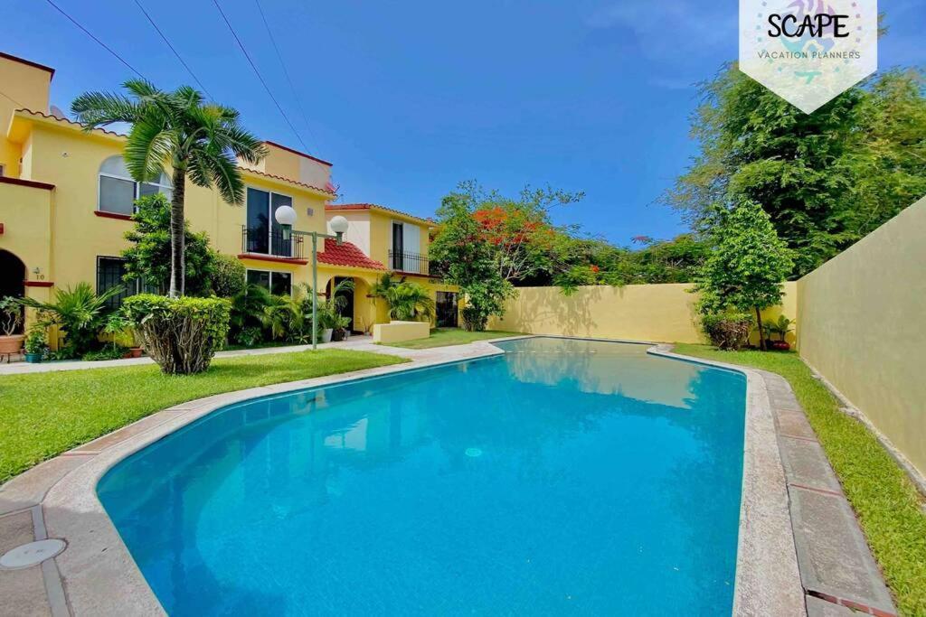 AMPLIA Y CÁLIDA CASA cerca de plaza LAS AMERICAS Cancún Exterior foto